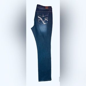 LEI Sophia Hipster Jeans For Women
